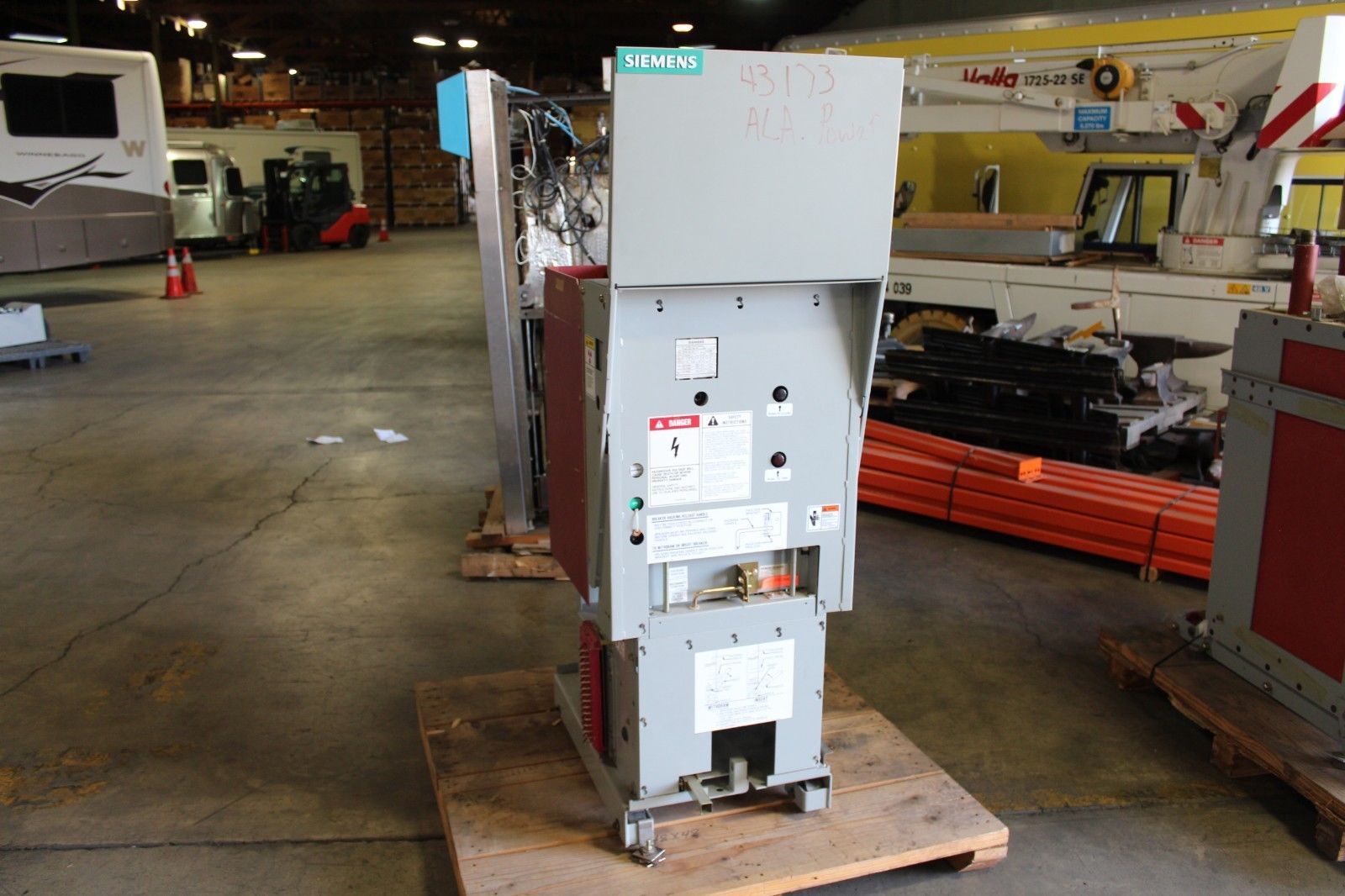 Siemens AC High Voltage Circuit Breaker Type 5-MSV-350A-1200-78