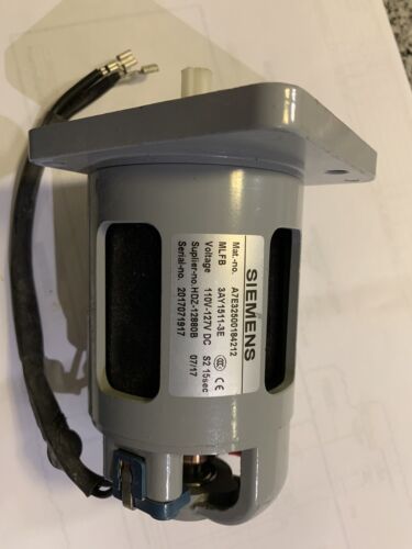 Siemens 3AY1511-3E/110-127 DC CHARGE MOTOR FOR A BREAKER