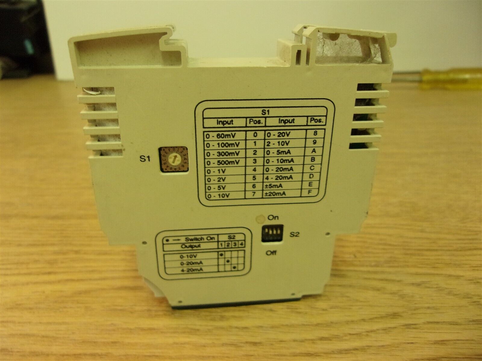 Siemens 3RS1706-1FE00 24V 16-Input Signal Relay *FREE SHIPPING*
