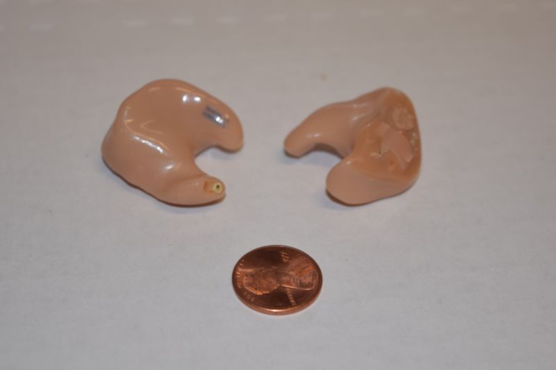 Pair of Siemens 02N050857L / R In The Ear ITE Hearing Aids