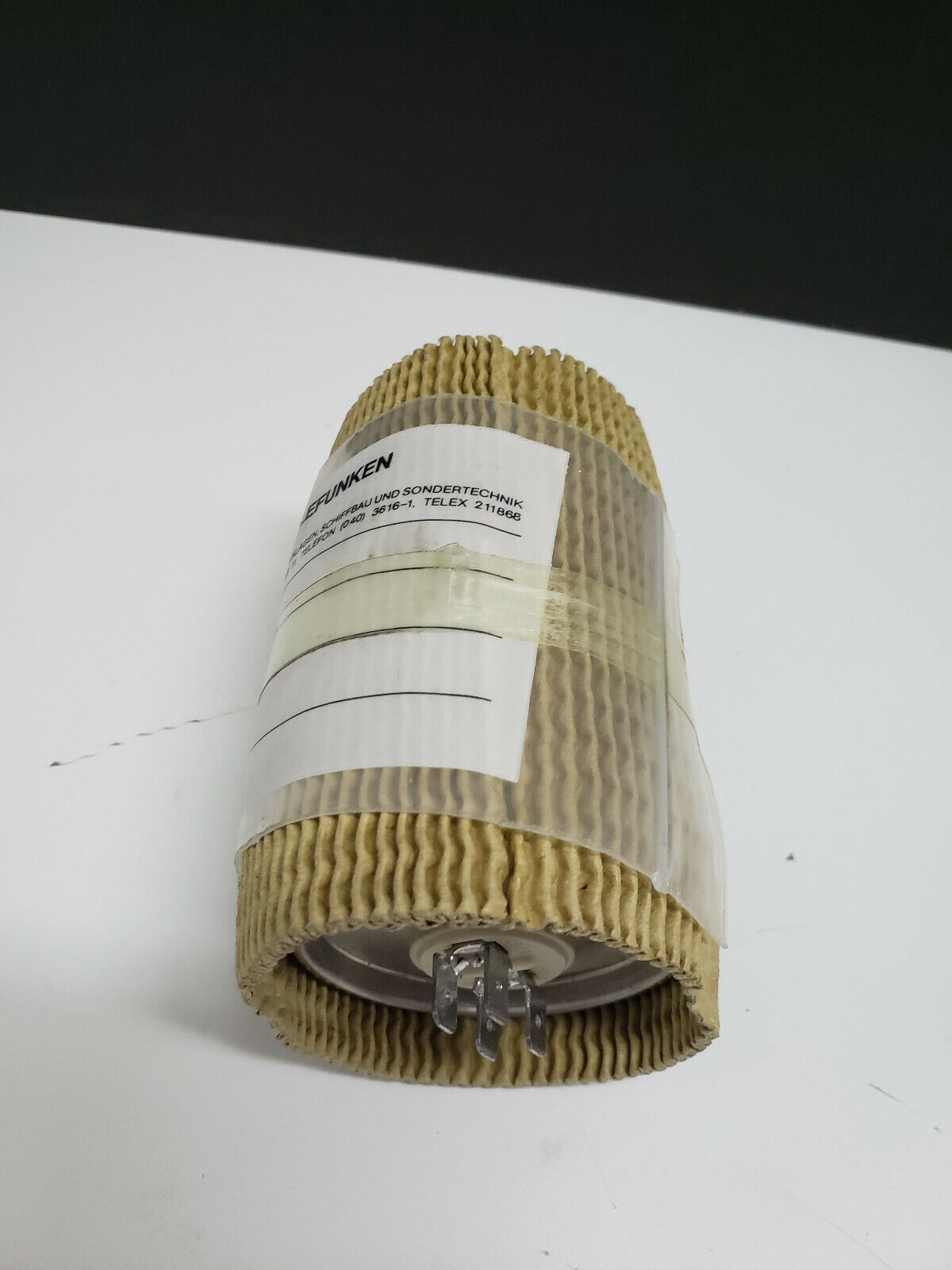 Siemens B25832-A4226-K9 Capacitor 5910-12-323-3826