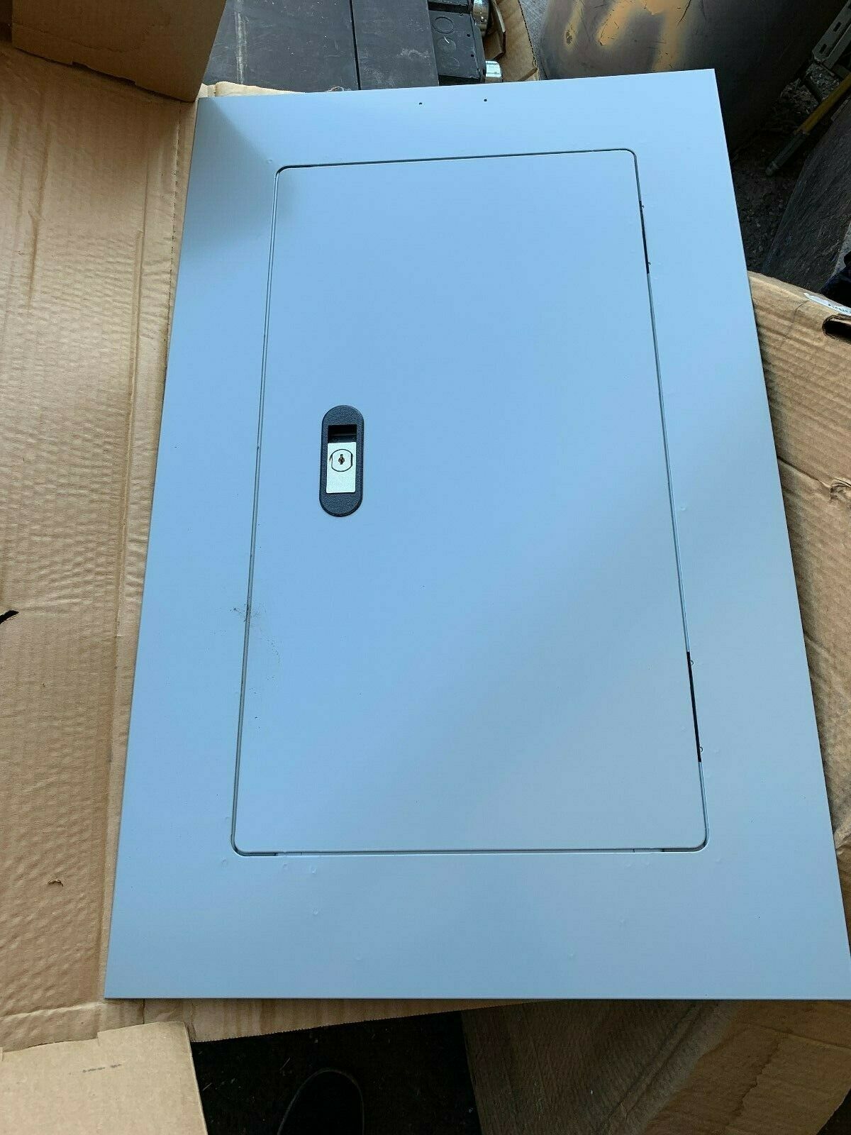 Siemens S32B Front Panel Board Hinged Surface Mount Assy.**new in box**20W x 32H