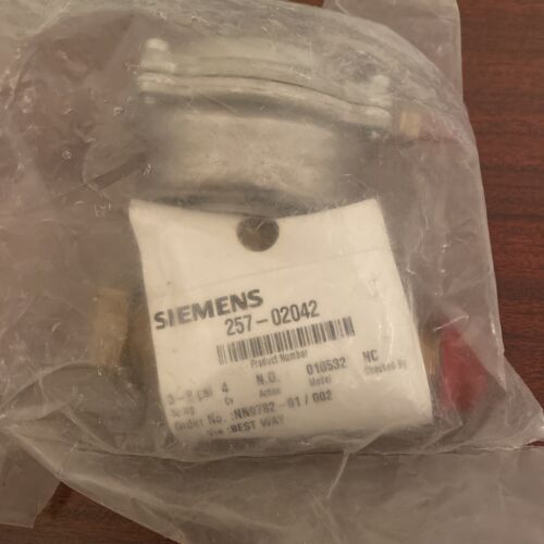 Siemens 257-02042 Pneumatic-Actuated Control Valve FNIP