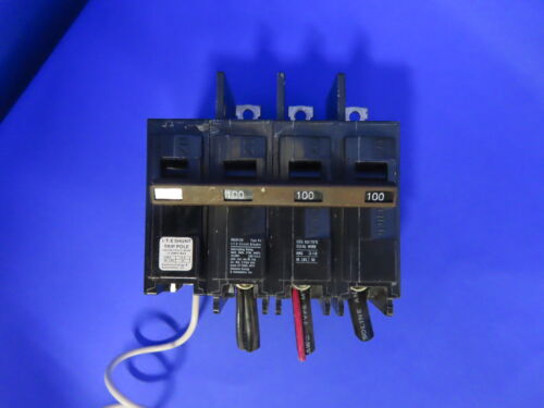 SIEMENS CIRCUIT BREAKER BQ3B10000S01 100A 240V 3P 10K BOLT ON SHUNT TRIP 1YEAR W