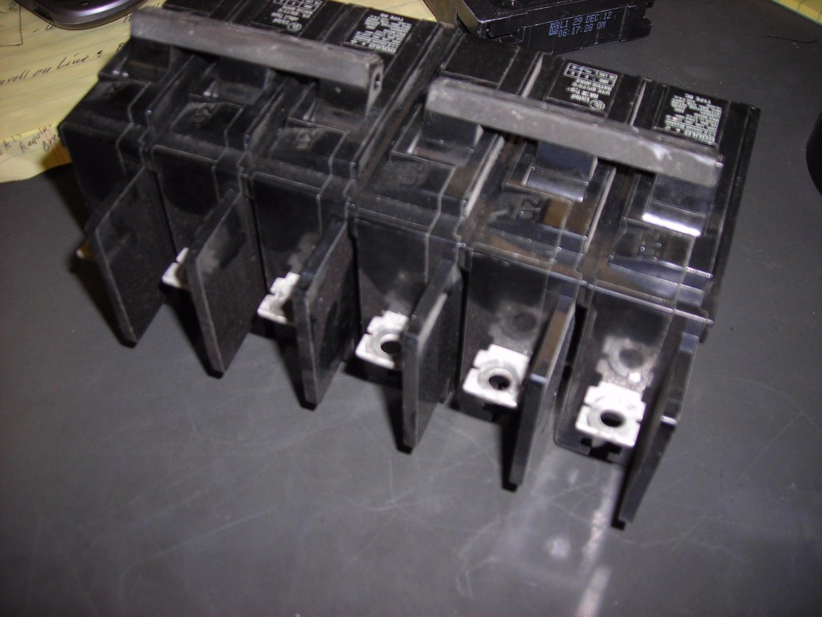 SIEMENS (GOULD/ITE) BQ3-B090 BOLT-ON-CIRCUIT-BREAKER 90-AMP 3-POLE 