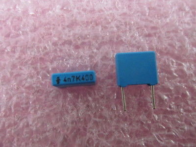 3000 PCS SIEMENS B32520-A6472-K .0047MF 10% 400V  CAPACITORS