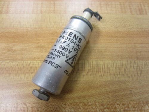 Siemens B25835-K0104-K7 MKV Capacitor B25835K0104K7 (Pack of 3)