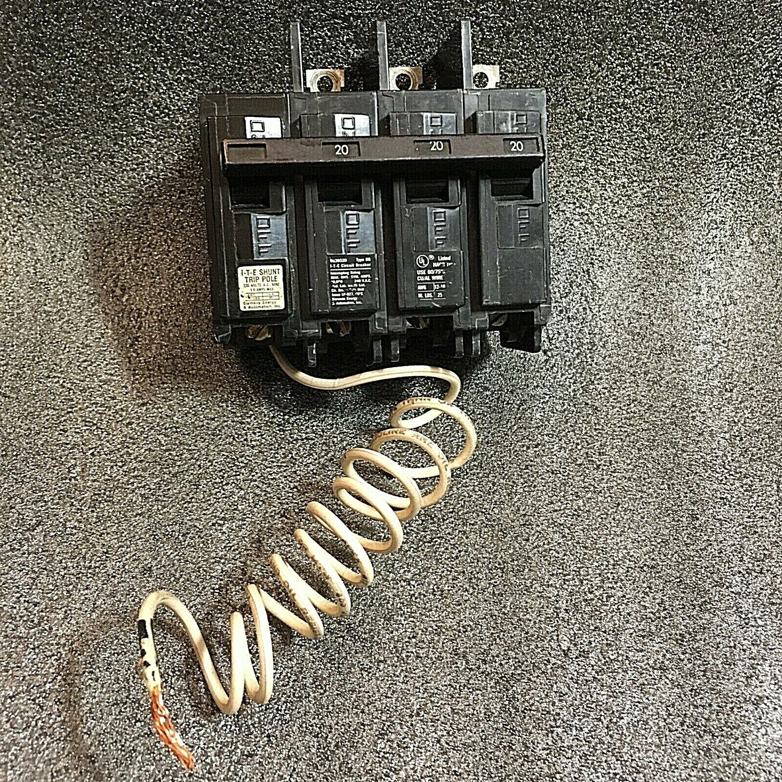 Siemens ITE 20 amp 3 pole circuit breaker  shunt trip Type BQ BQ3B02000S01 FLAW