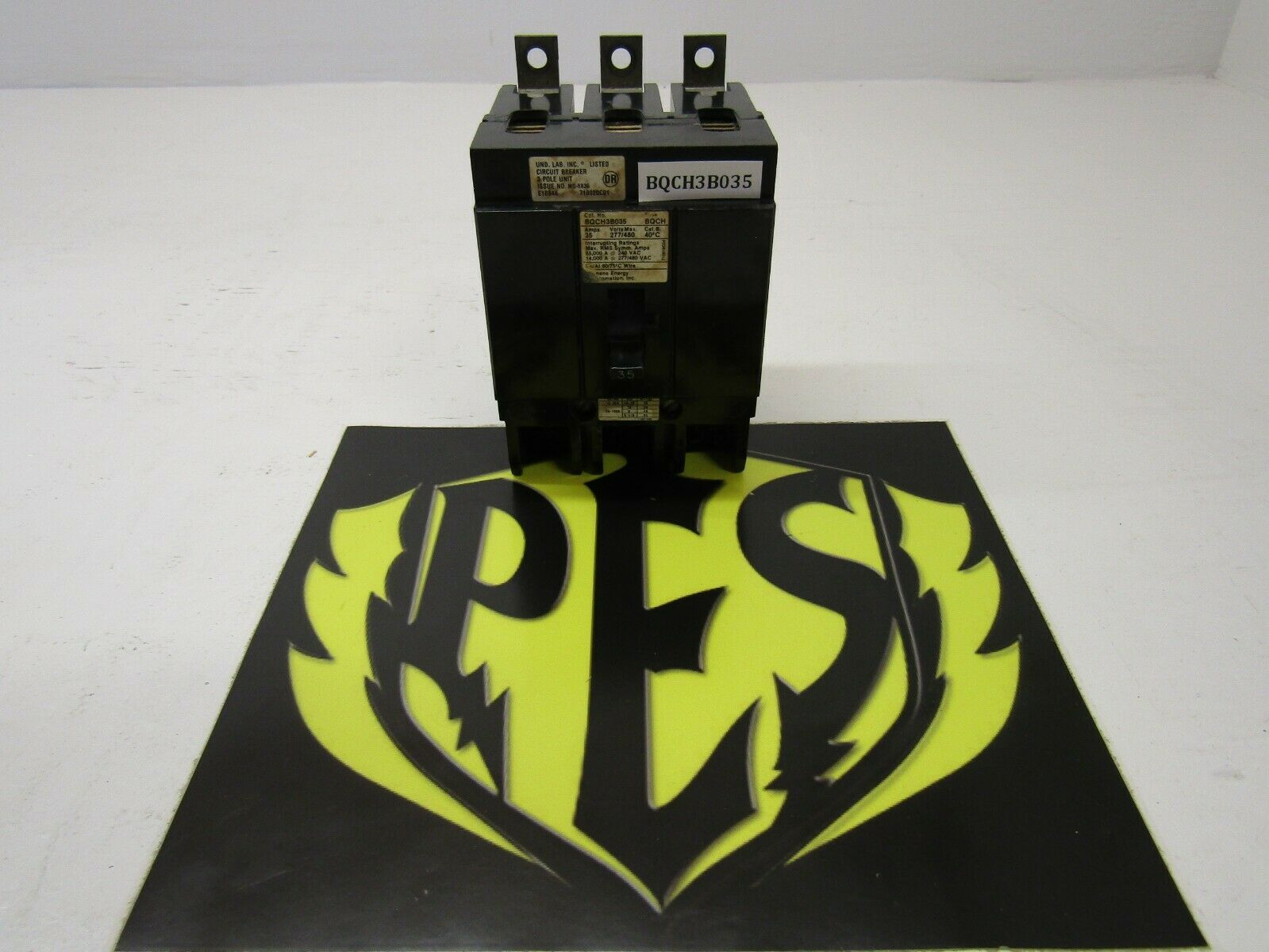 Siemens BQCH3B035 35A 3P 480V 50/60Hz Circuit Breaker Type BQCH