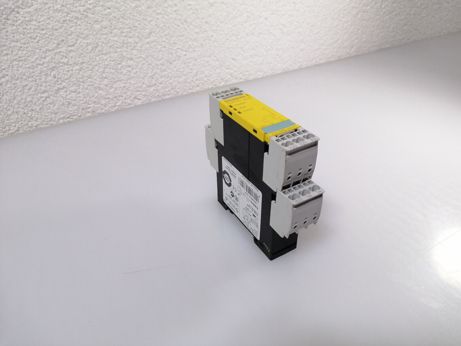 Siemens SIRIUS 3TK2840-2BB40 Sicherheitsrelais