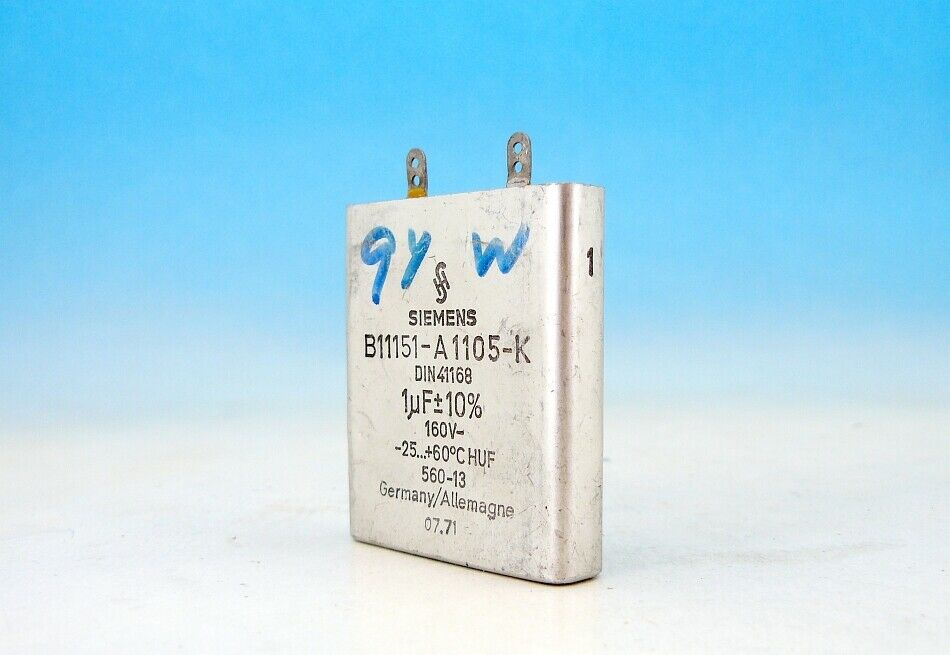SIEMENS 1uF 160V High-End Audio MP Klangfilm Capacitor B11151-A1105-K DIN-41168