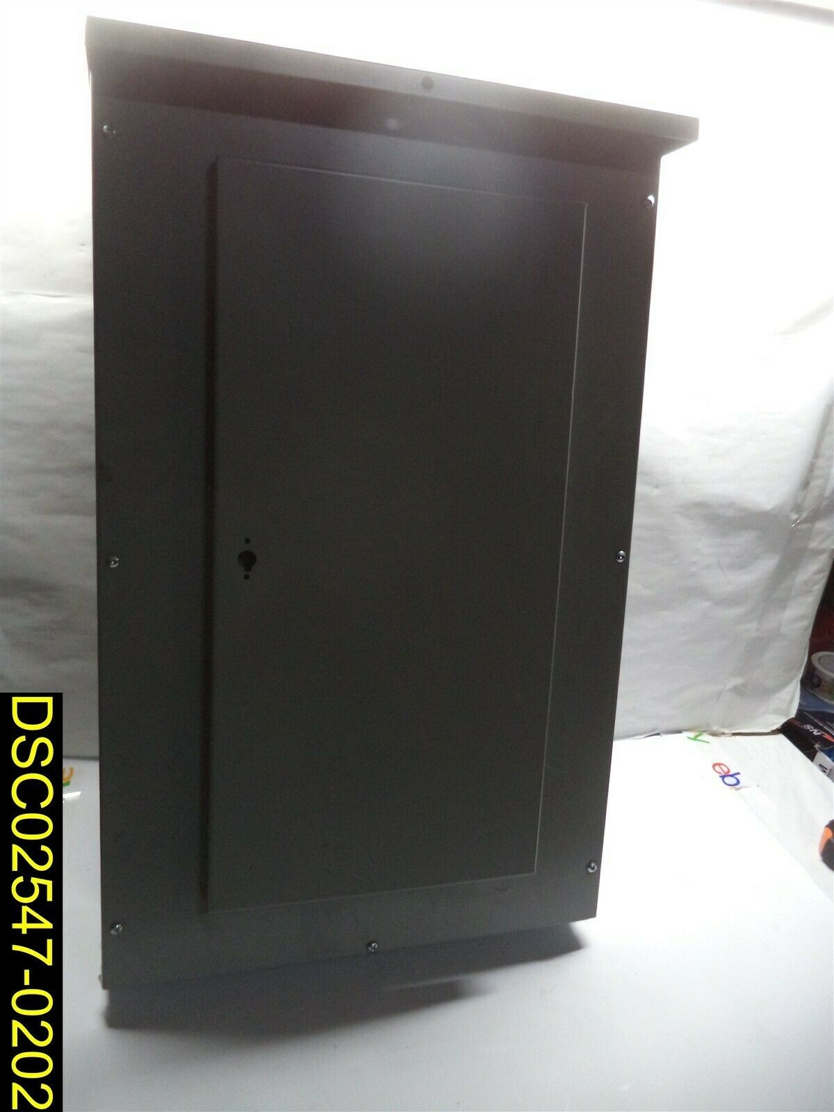 needs hinge pin SIEMENS NR32-NR TYPE 3R ENCLOSURE ASSY-32&quot;H X 5.75&quot;D X 20&quot; WIDE