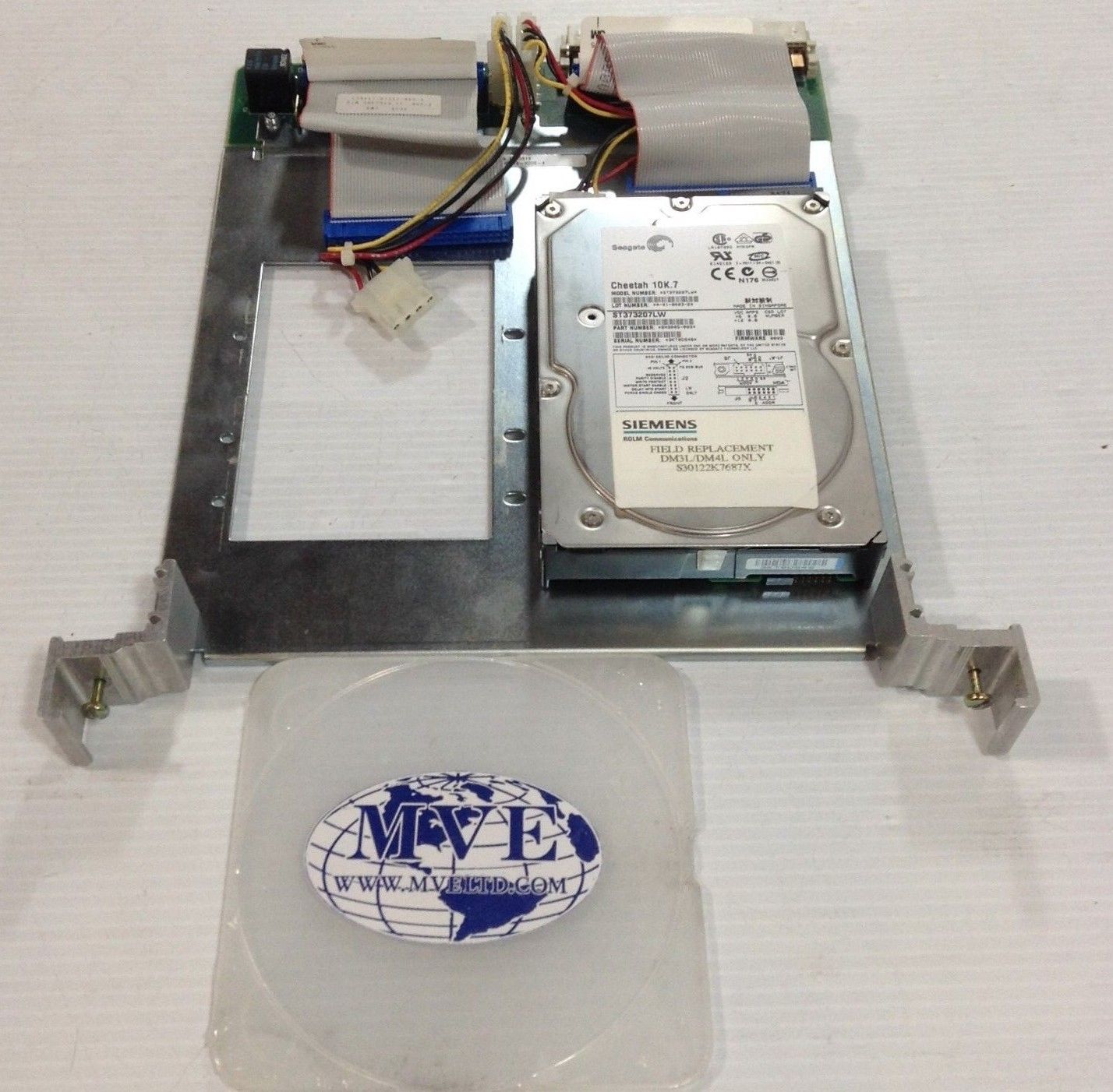 SIEMENS S30124-H5018-X000-4 HARD DRIVE W BOARD S30807 Q6110 X000 3 