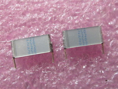 2420 PCS SIEMENS B32562-D3224J .22MF 250V 5% CAPACITORS