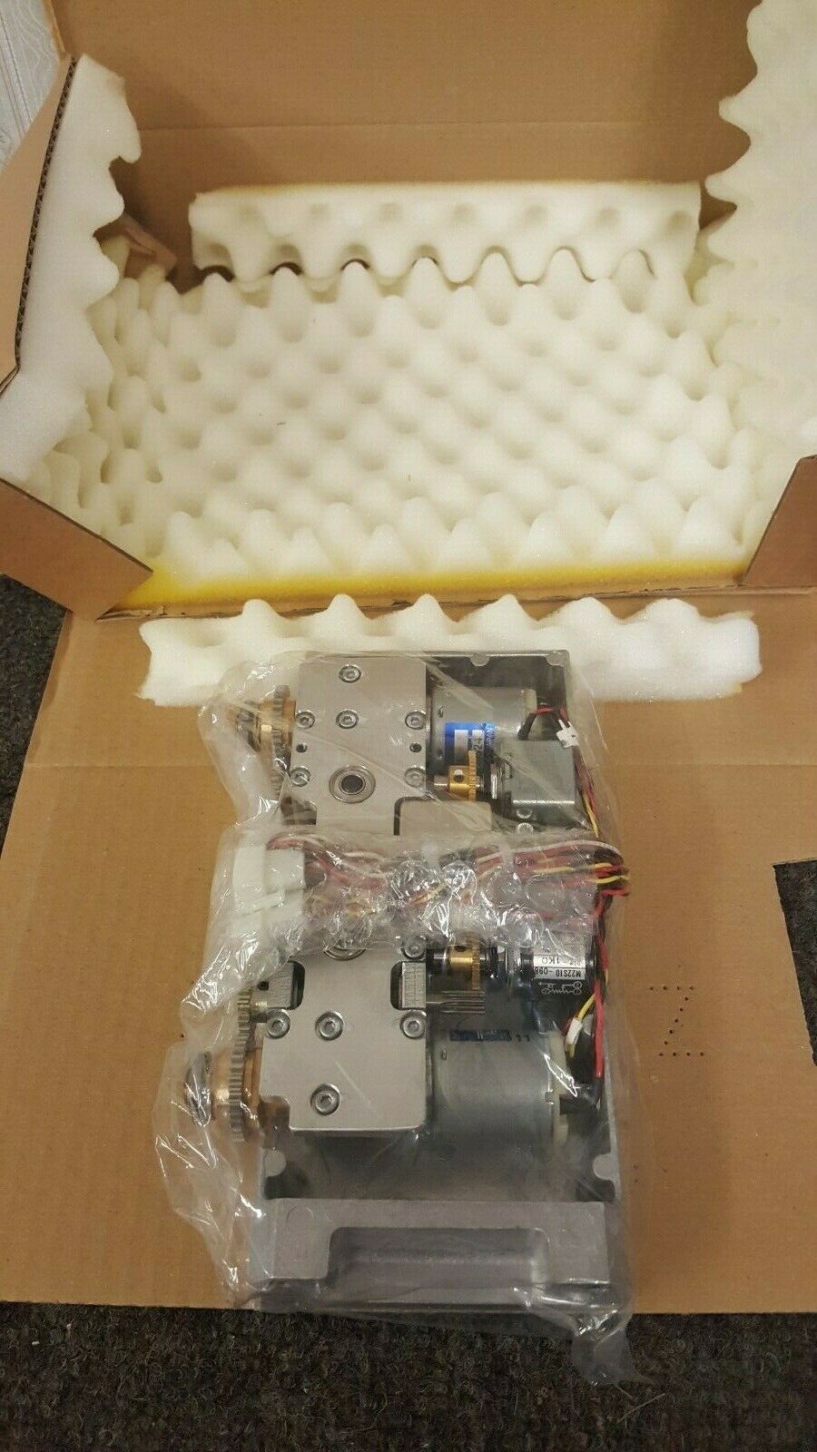 DRIVE ASSEMBLY FOR SIEMENS MEDICAL PX51-22260*D Gr-4  7335115  ITEM 353751-B4