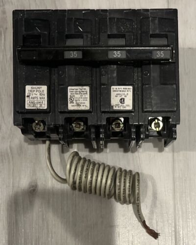 Siemens B335H00S01 Circuit Breaker - 35A, 3P, 240V 22K BLH 120V SHUNT TRIP - NEW