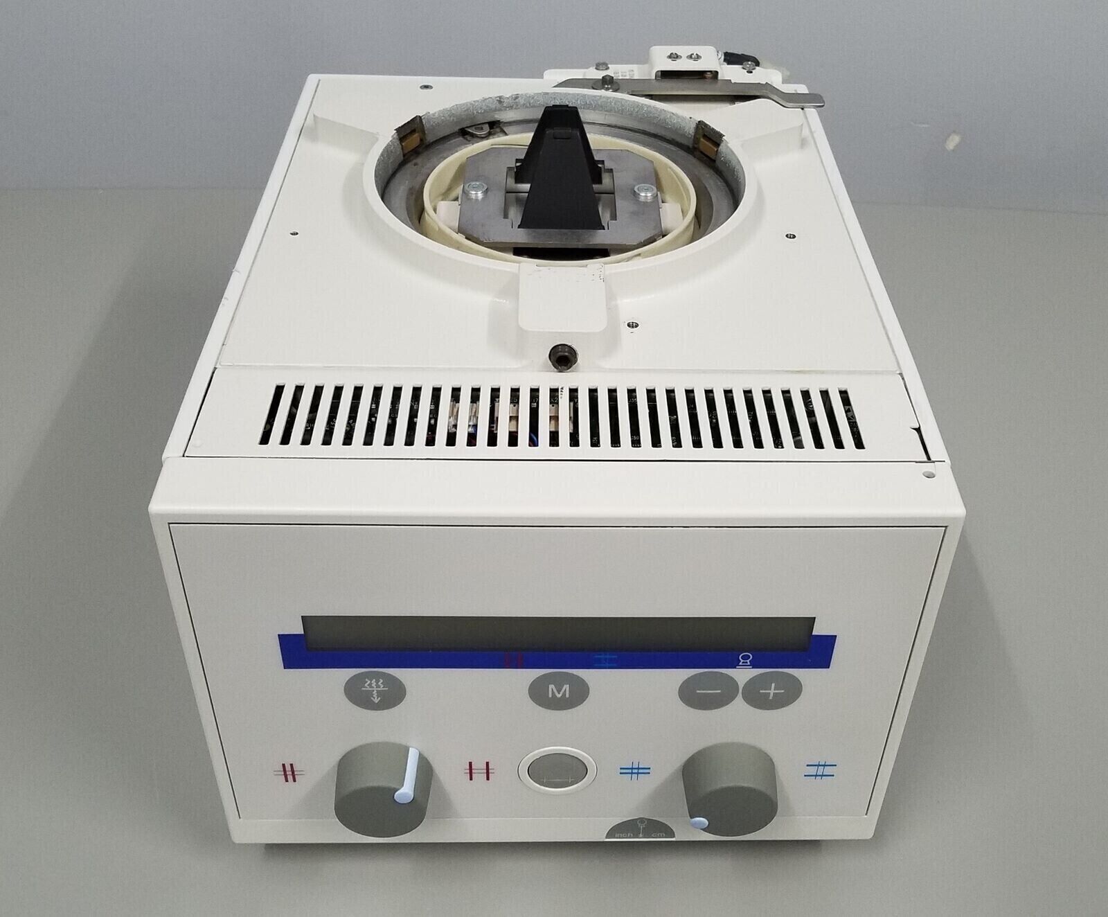 Siemens Collimator AL01C II 10092624 DOM: MAY 2010