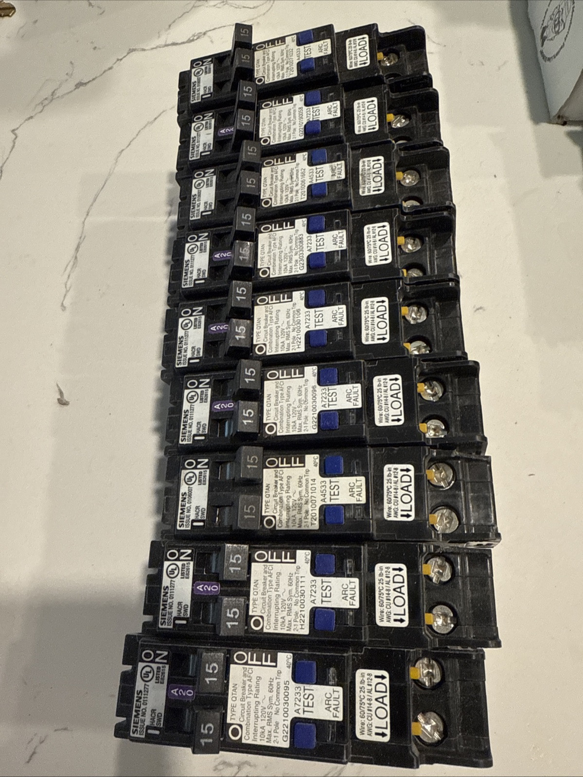 Lot Of 9 SIEMENS #Q1515AFCN TANDEM, 1P-15A,(AFCI) NEUTRAL