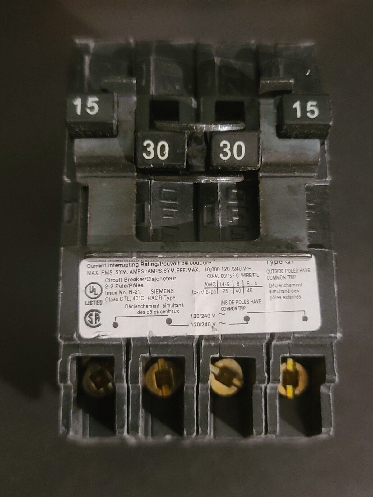 Q21530CT2 SIEMENS Q21530CT2 15/30A Q 240V 15/30 AMP Quad Circuit Breaker