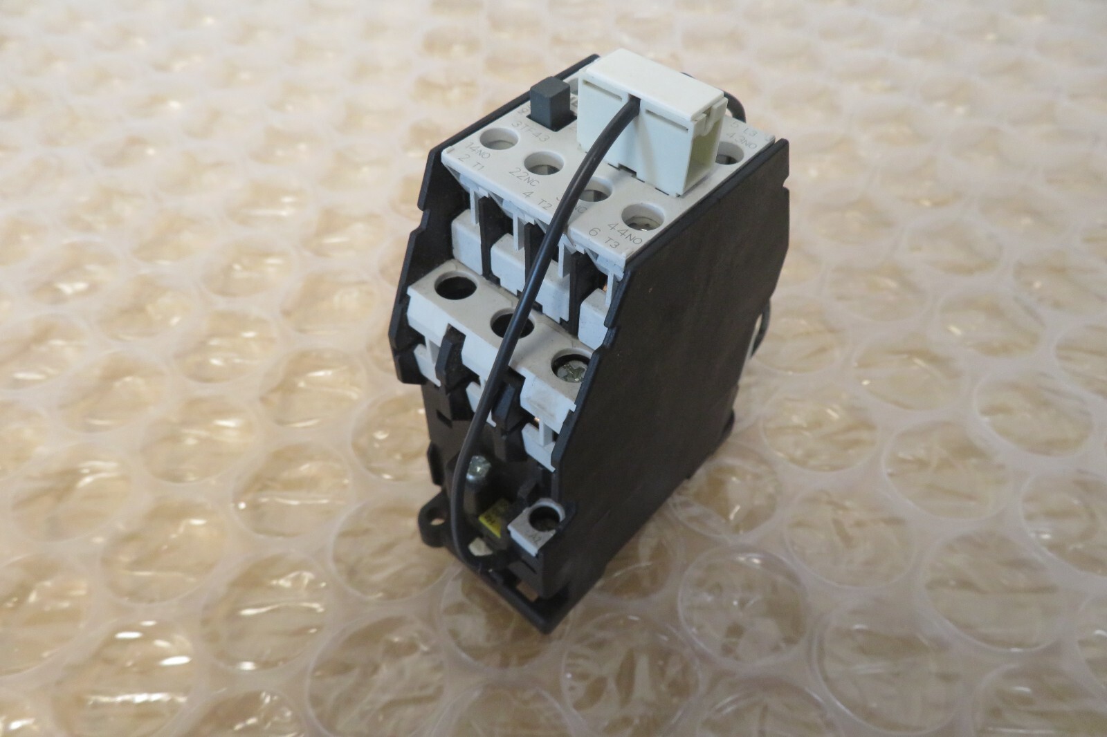 Siemens 3TF43 3TF4322-0A 30A Contactor with 3TX7402-3T Coil 110/120VA (40066)