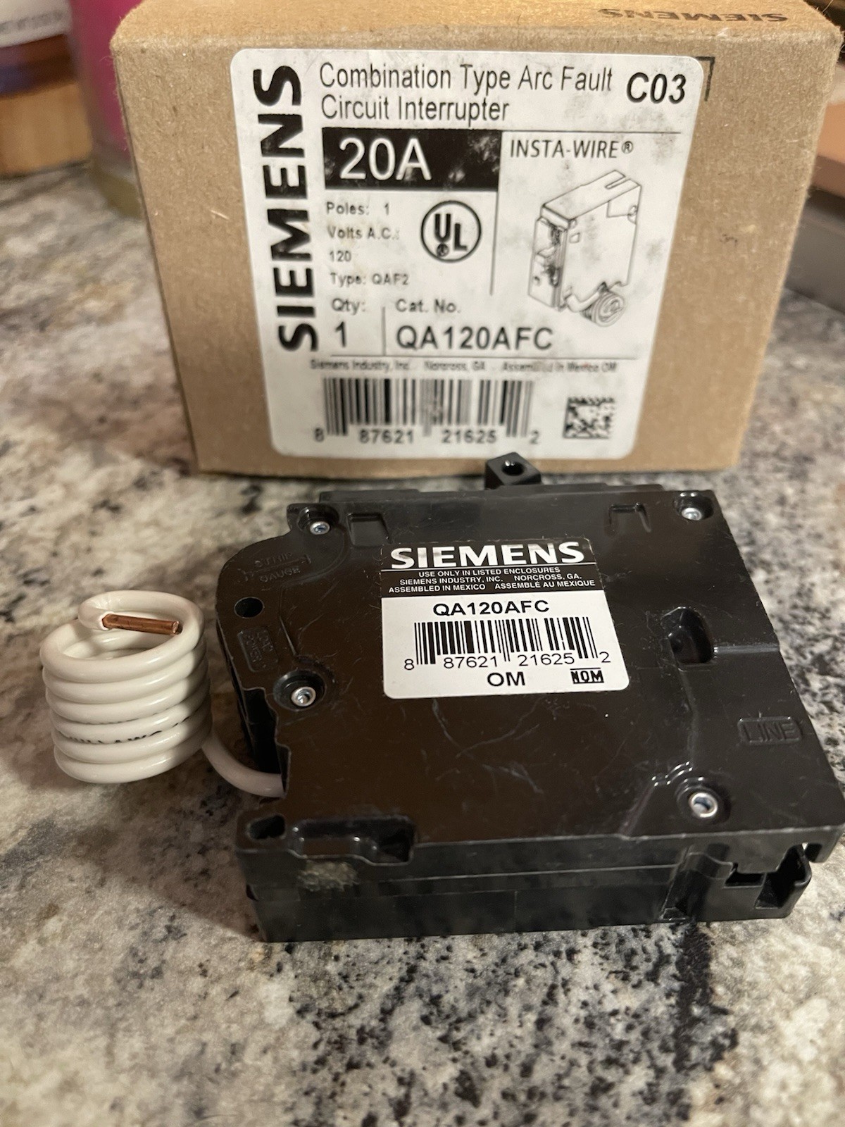 SIEMENS QA120AFC 20-AMP SINGLE POLE 120-VOLT PLUG-ON COMBINATION AFCI BREAKER