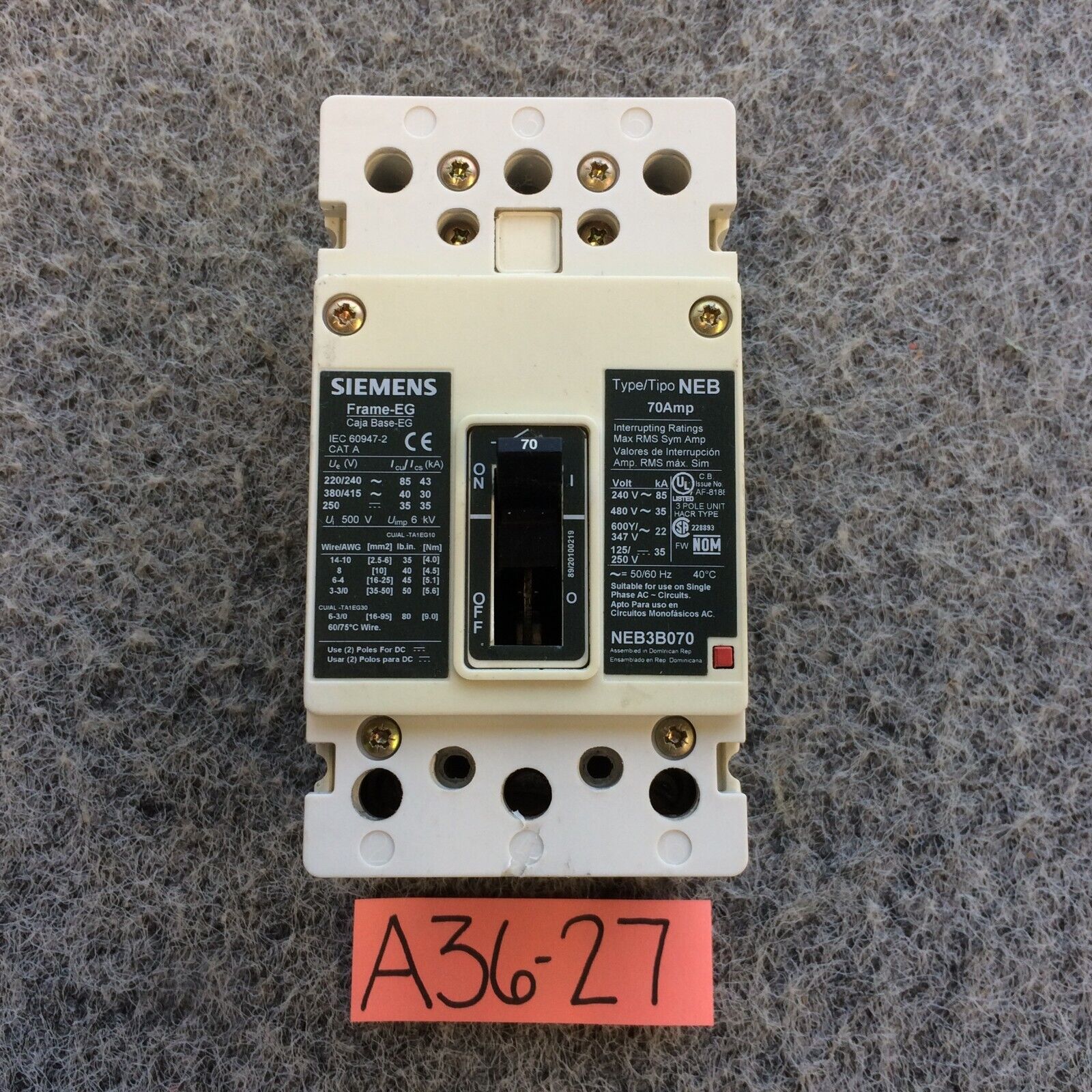 SIEMENS NEB3B070 3-P 70A 600V 35kA ON CIRCUIT BREAKER TYPE NEB (Flaw Pic #2)