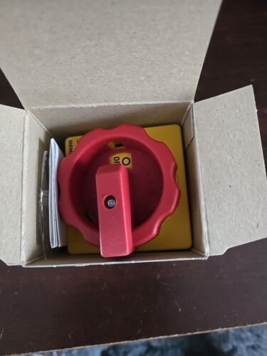 New Siemens Switch 3LD2203-0TK53 3LD22030TK53, Yellow And Red