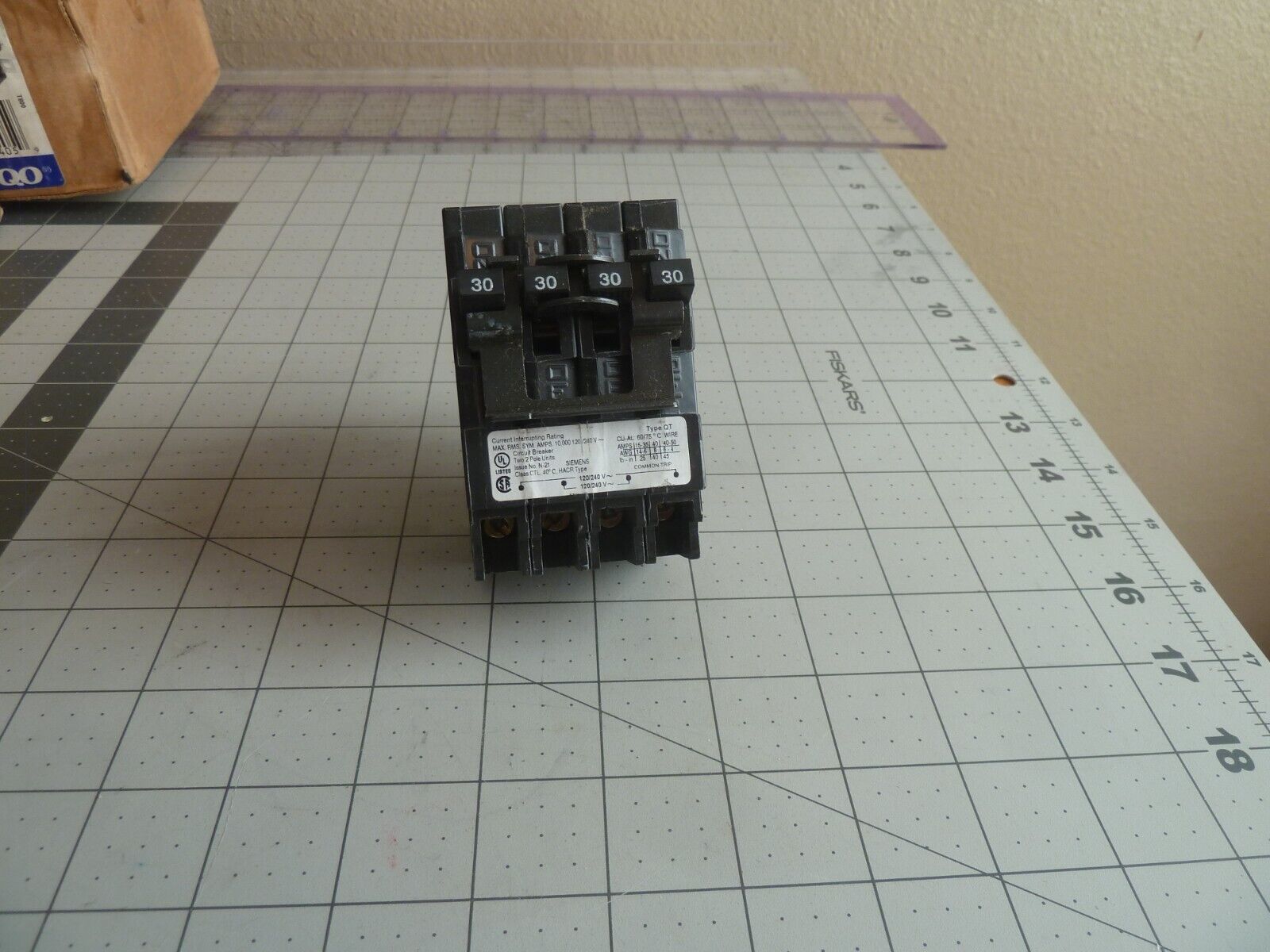 Siemens Q23030CT2 Quad Circuit Breaker: 30 Amp / 2-Pole + 30 Amp / 2-Pole - NEW