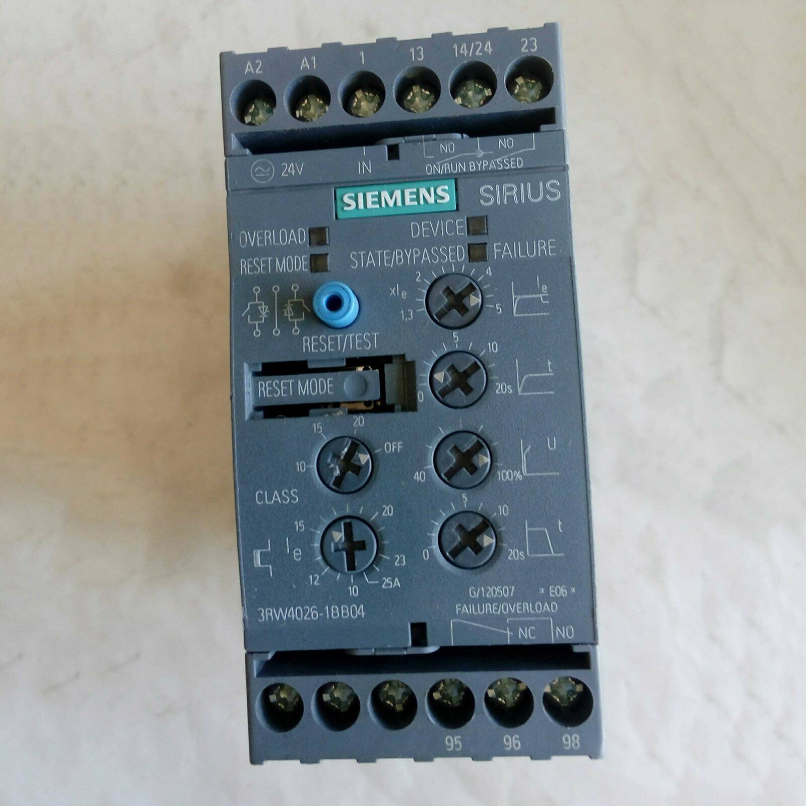 1PC Used Siemens 3RW4026-1BB04 3RW4 026-1BB04 soft starter Fully tested