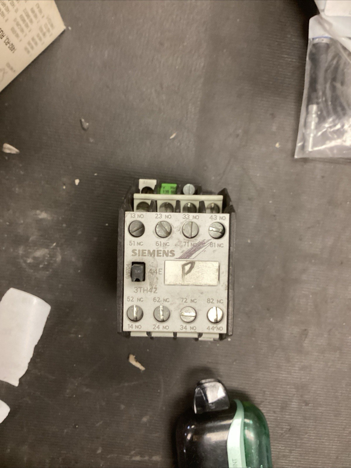 SIEMENS CONTACTOR 3TH4244-0BB4 24VDC 16A H279