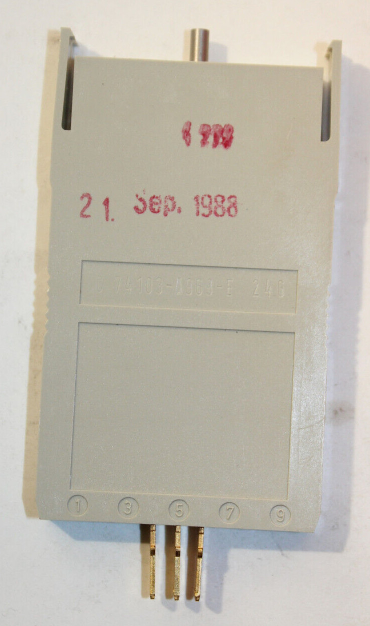 Siemens C74103-A969-E 246 Plug 3-pin