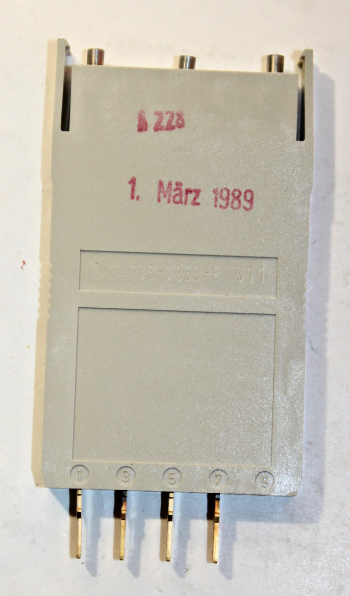 Siemens C74103-A969-E 311 Plug 4-pin