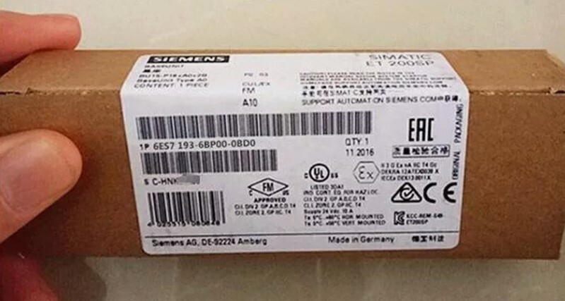 New In Box Siemens 6ES7 193-6BP00-0BD0 / 6ES7 193-6BP00-0BD0 Module