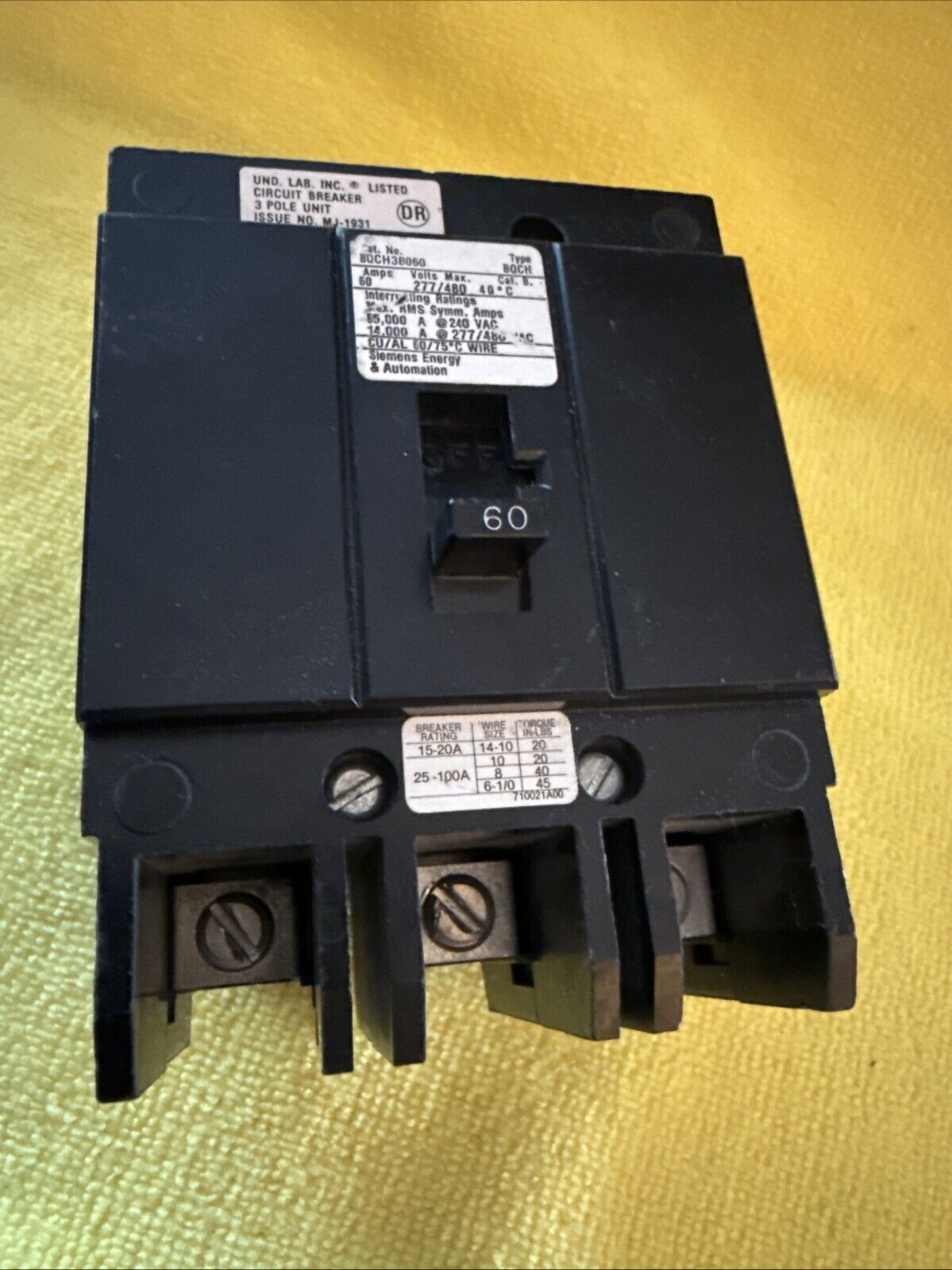 Siemens BQCH3B060 Bolt-On Circuit Breaker 3 Pole 60 Amp 480v 14k Used