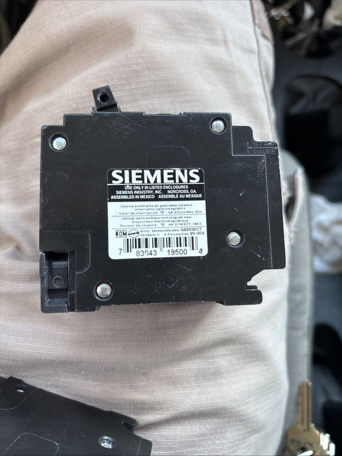Siemens Q22030CT 30-Amp Double Pole Two 20-Amp Single Pole Circuit Breaker