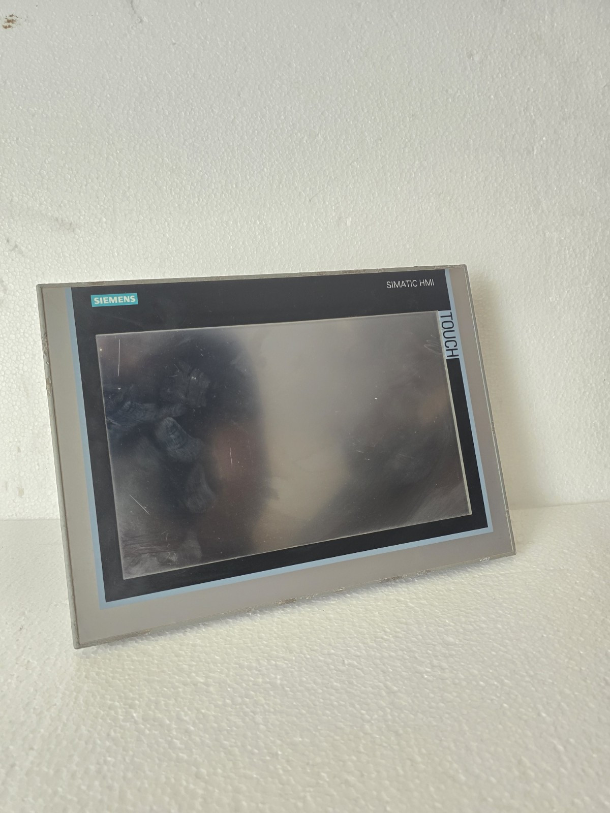 SIEMENS 6AV2 124-0MC01-0AX0 TP1200 COMFORT HMI USED