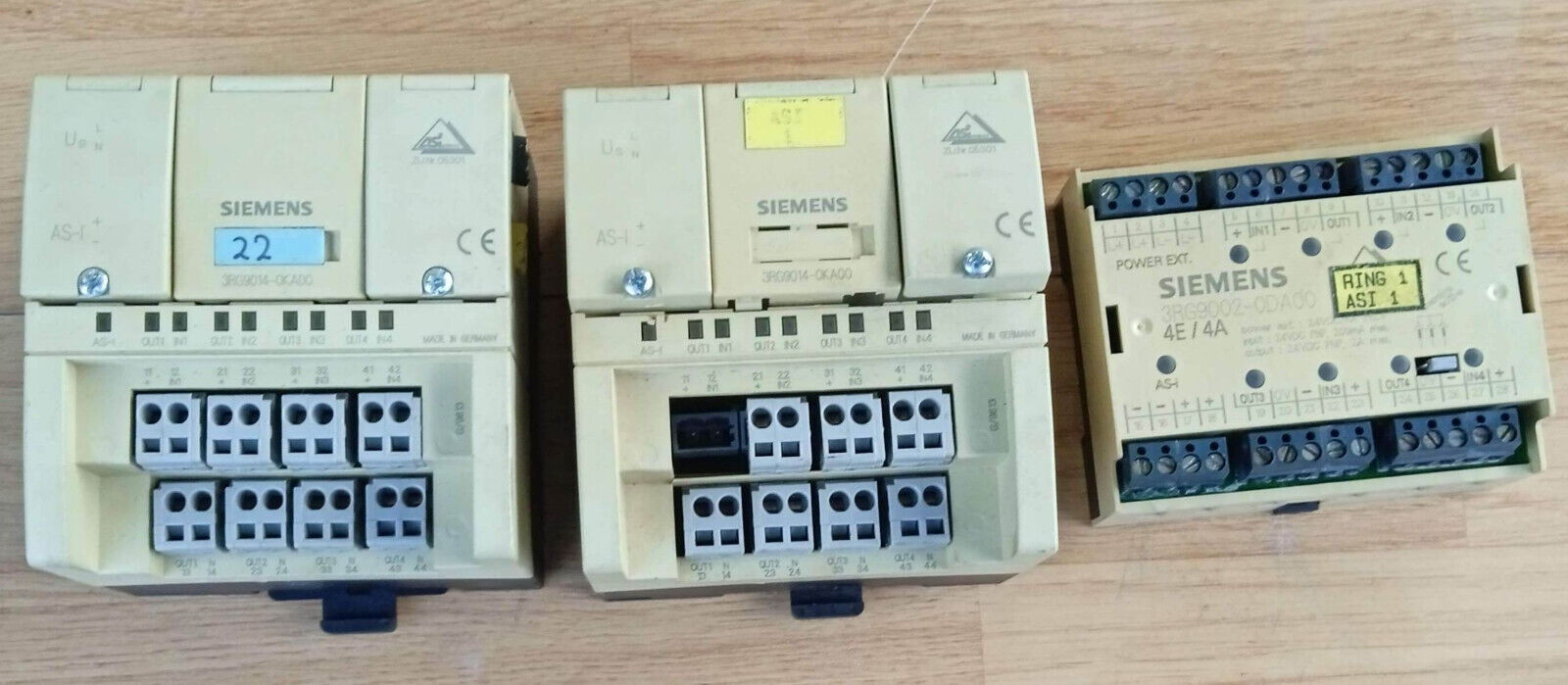 Siemens 3RG9002-0DA00   3RG9014  as-i all 3 parts, everything you see in photo