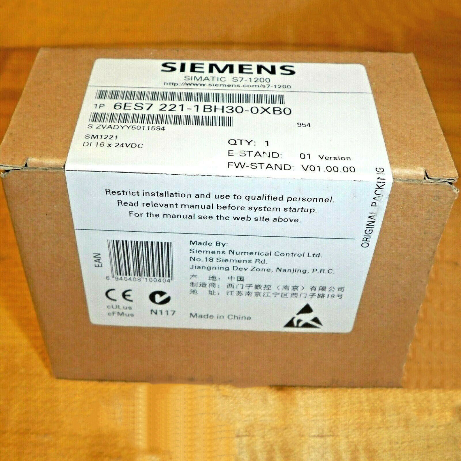 NEW Siemens 6ES7 221-1BH30-0XB0 6ES7221-1BH30-0XB0 S7-1200 Digital Input Module