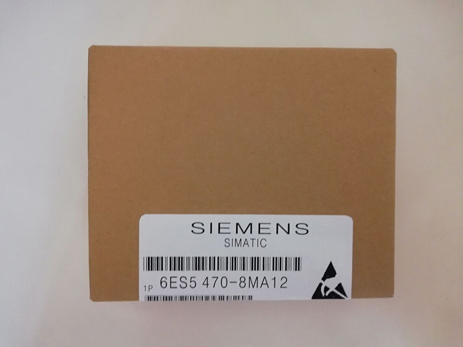 New Siemens 6ES5 470-8MA12 In Box Expedited Shipping 6ES5-470-8MA12