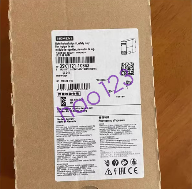 3SK1121-1CB42 Siemens equipment relay Brand New UPS