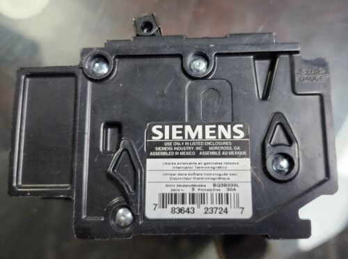 Siemens BQ3B030L 30-Amp Three Pole 240-Volt 10KAIC Lug In/Lug Out Breaker