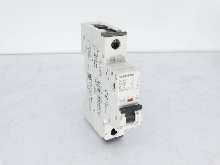 SIEMENS 5SY4113-8 CIRCUIT BREAKER