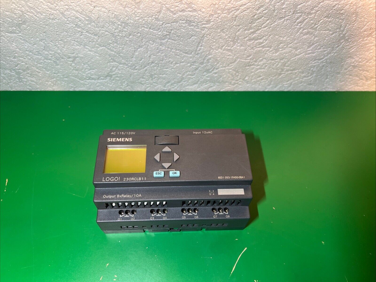 Siemens 6ED1 053-1FB00-0BA1, Logo 230RCLB11