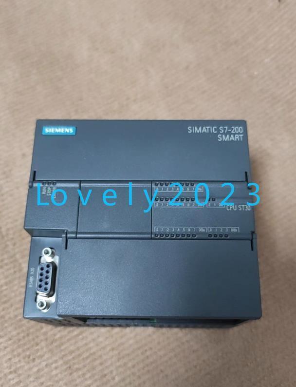 1pc used Siemens PLC S7-200 6ES7 288-1ST30-OAAO