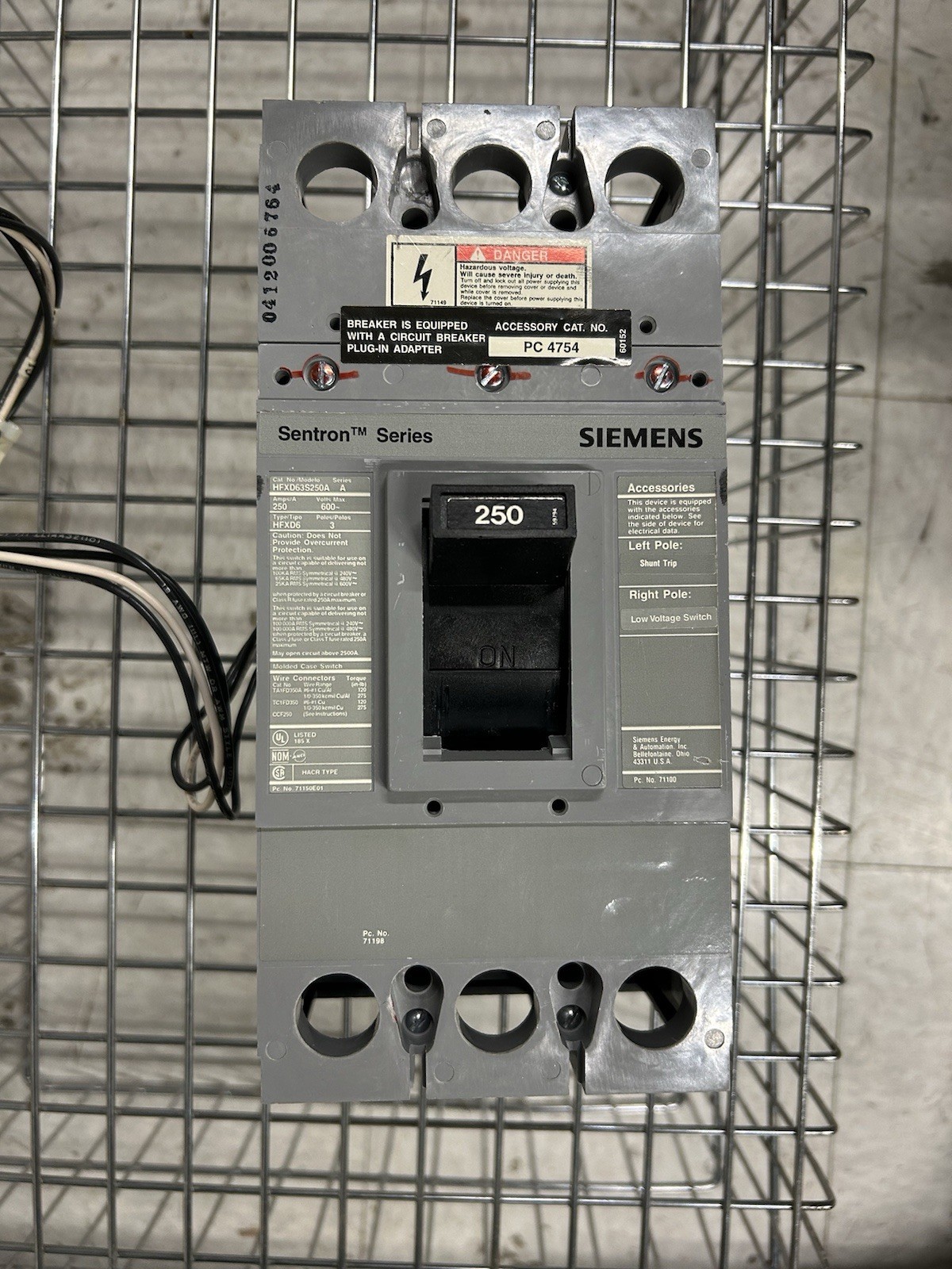 Siemens Sentron Circuit Braker HFXD63S250A