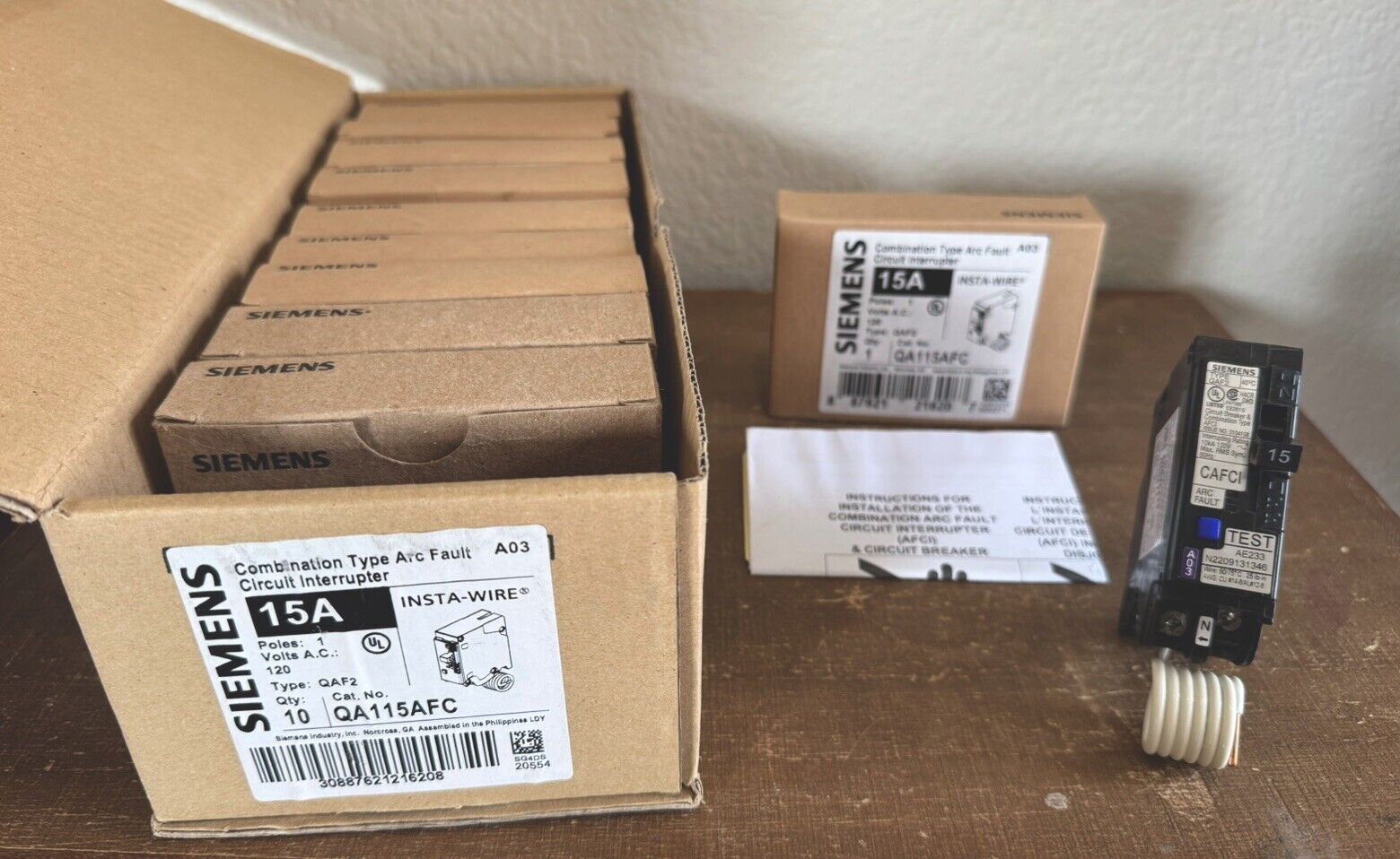 SIEMENS QA115AFC AFCI 15A Type QAF2 Circuit Breakers -New Box of 10