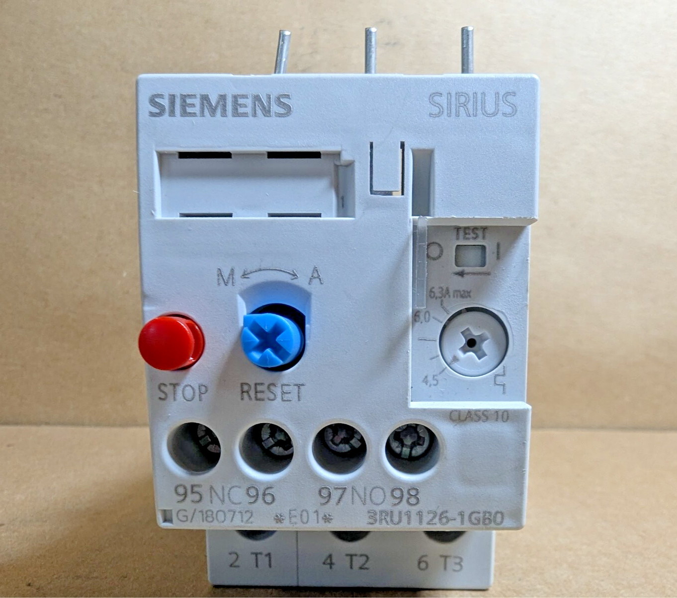 Siemens 3RU1126-1GB0  Overload relay, 4.5-6.3 A, Size S0, 3RU11261GB0 (New NB)