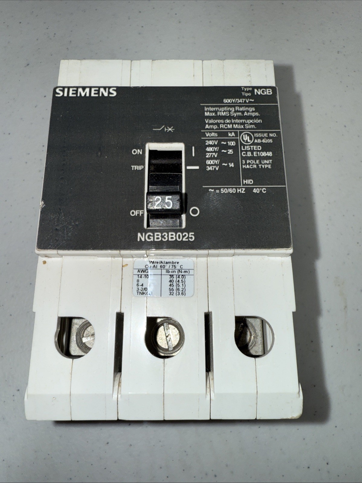 Siemens NGB3B025 25A 600V Bolt-On Thermal Mag Molded Case Circuit Breaker