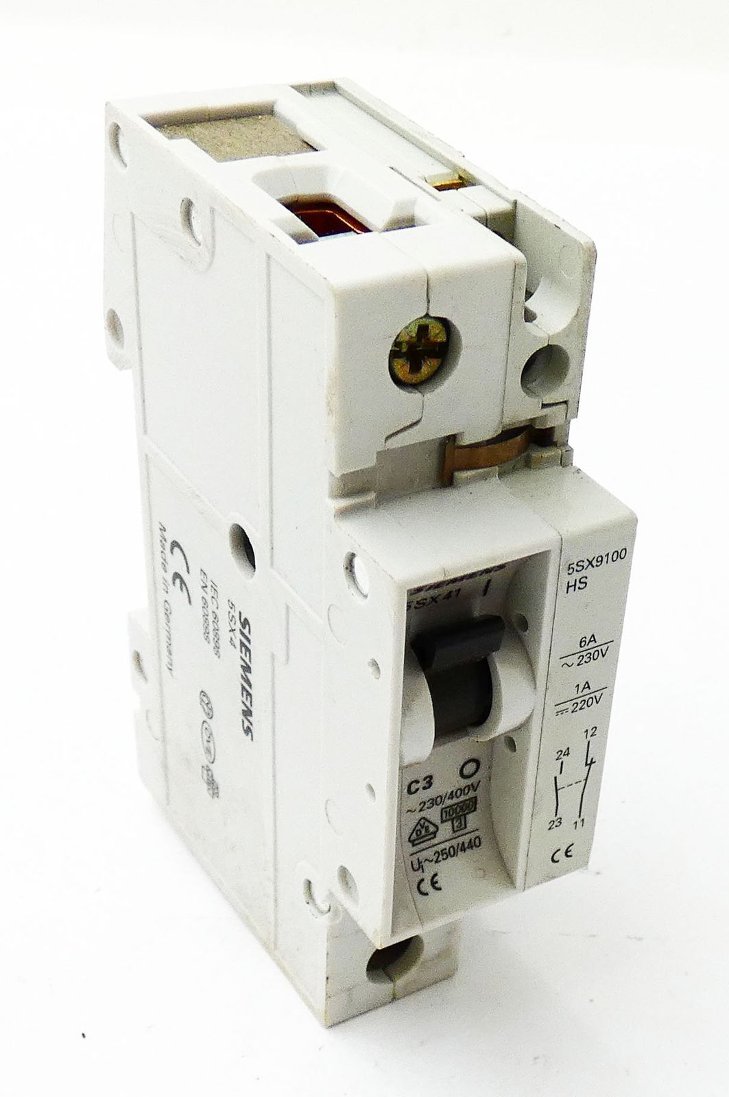 Siemens 5SX41 Circuit Breaker + 5SX9100HS Auxiliary Switch -used-