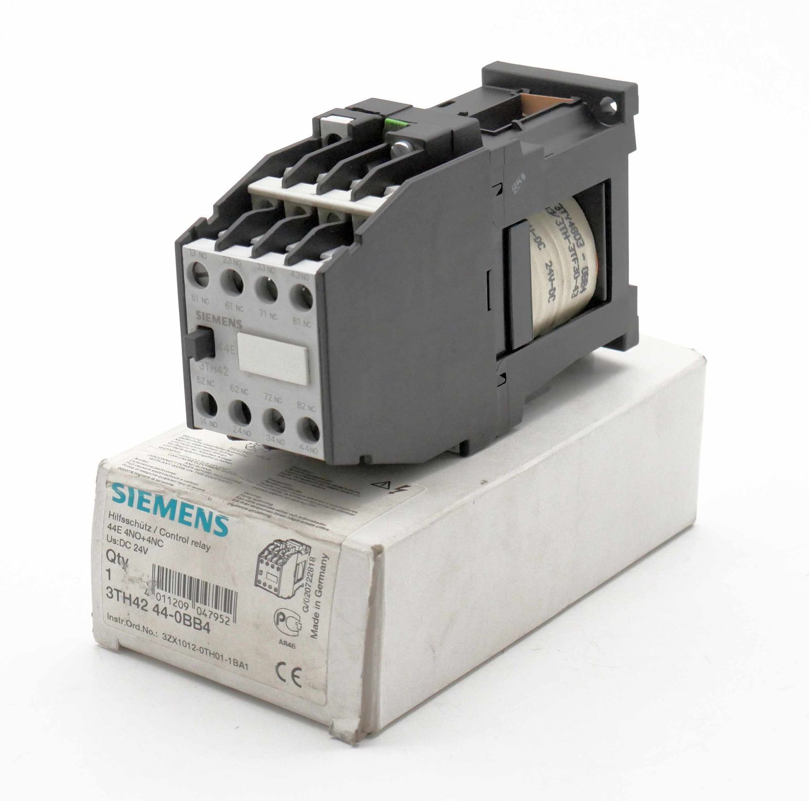 Siemens 3TH42 44-0BB4 3TH4244-0BB4 44E 4NO+4NC 24VDC Auxiliary Contactor -Unused/Original Packaging-